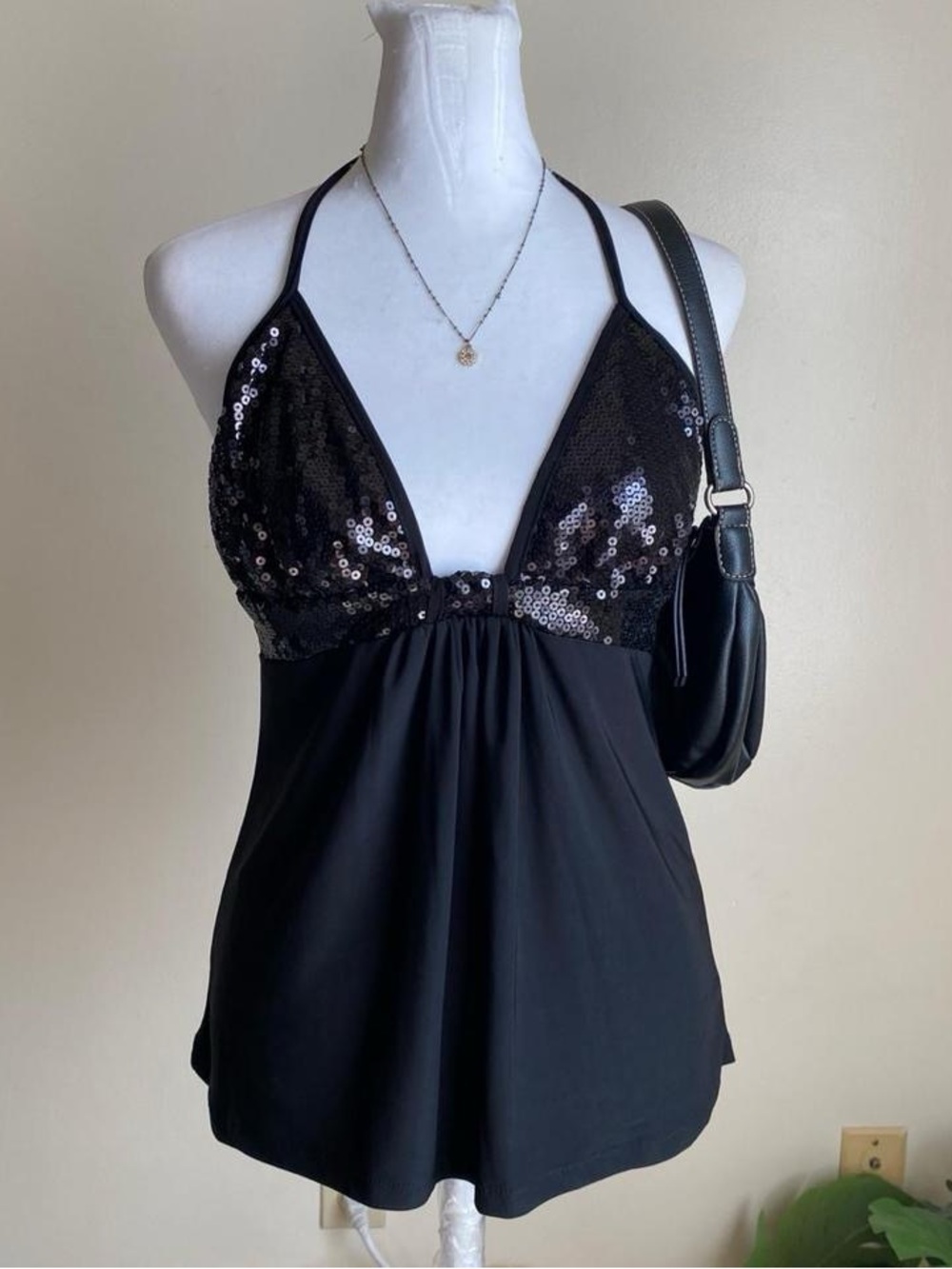 Vintage Y2K slinky black low cut halter top w/sequins - Picture 7 of 8